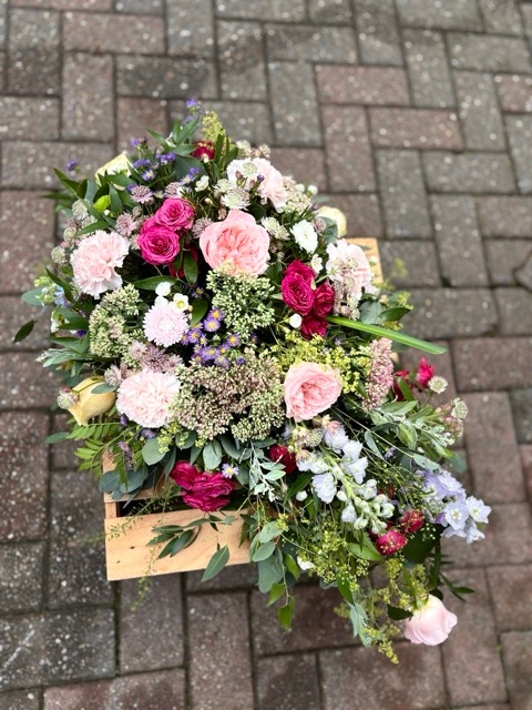 Cottage Garden Single Ended Spray